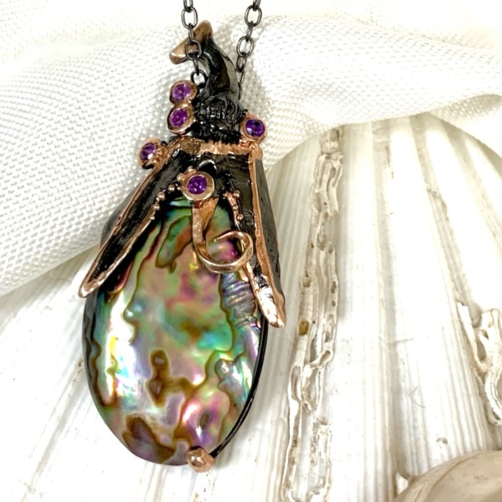 Vintage Abalone & Amethyst Pear Pendant - Picture 1 of 3